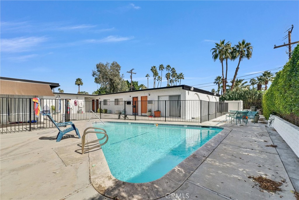 1900 E Baristo Road Property Photo 9