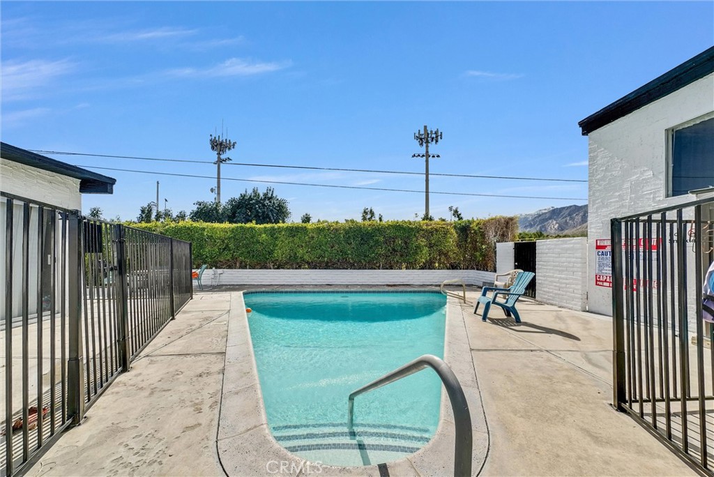 1900 E Baristo Road Property Photo 10