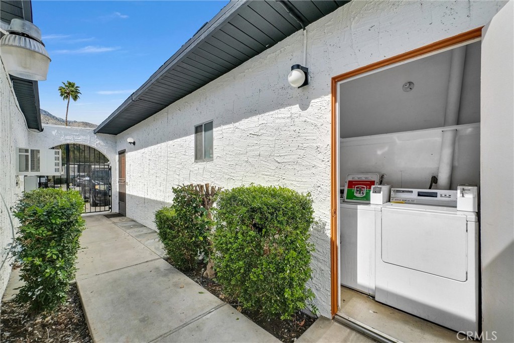 1900 E Baristo Road Property Photo 19