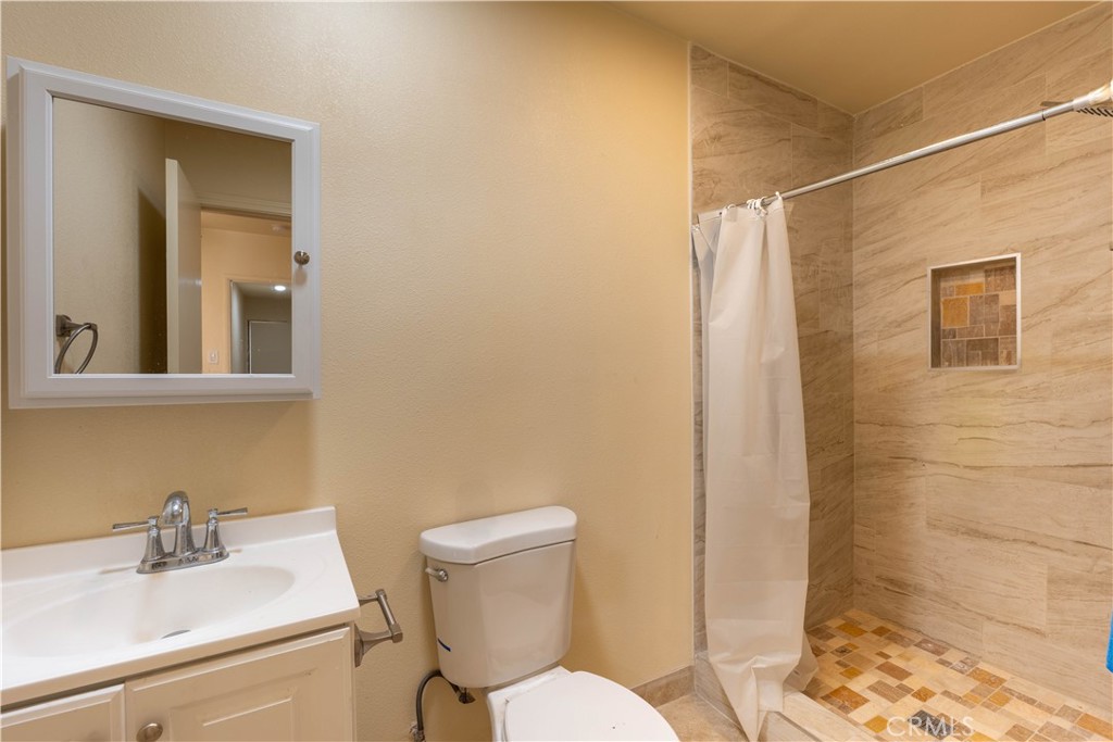 1731 E Highland Avenue Property Photo 29