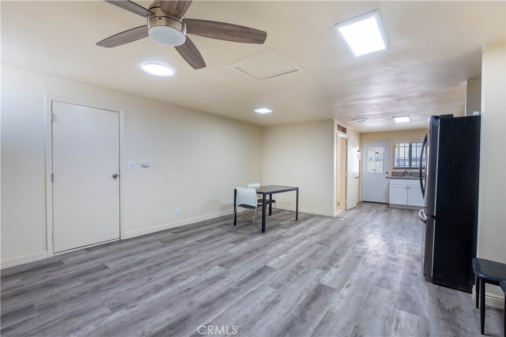 1731 E Highland Avenue Property Photo 30