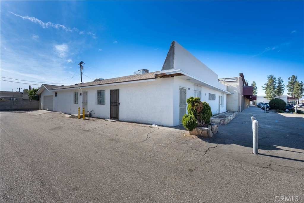 1731 E Highland Avenue Property Photo 31