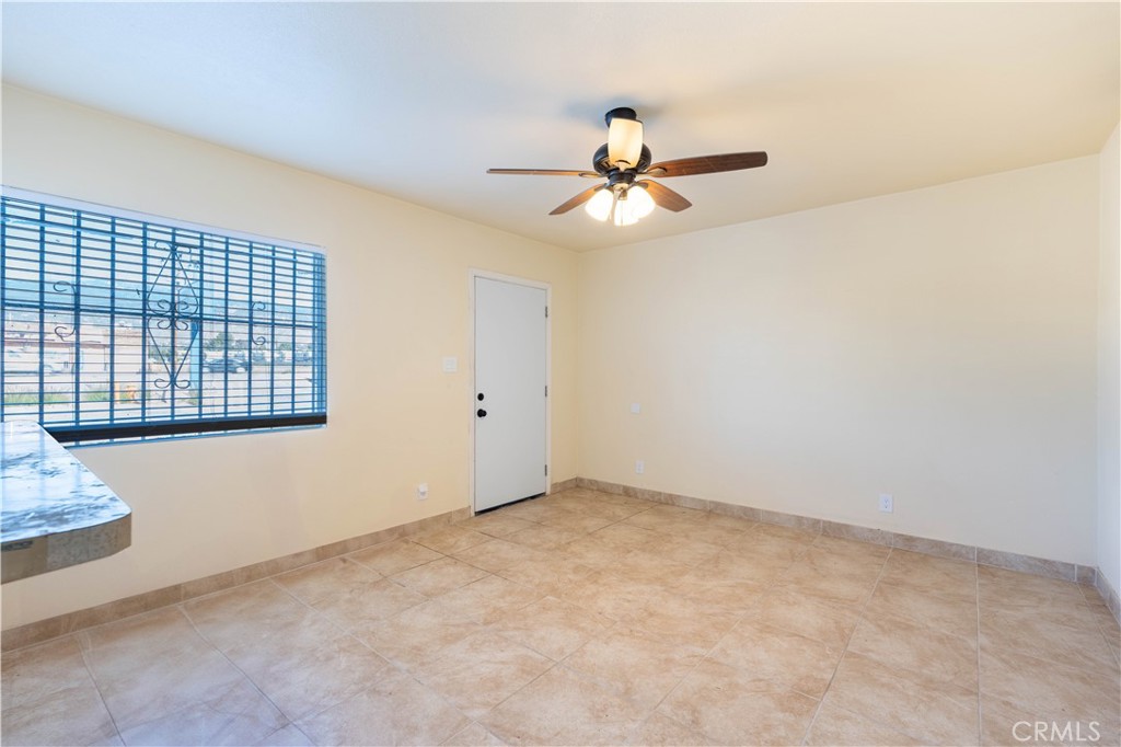 1731 E Highland Avenue Property Photo 38