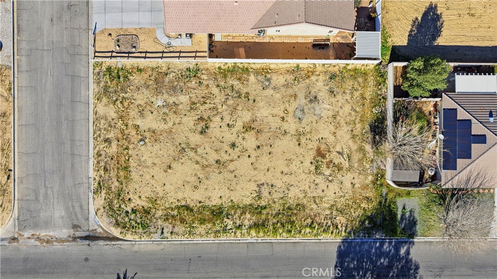 14802 Shenandoah Property Photo 3