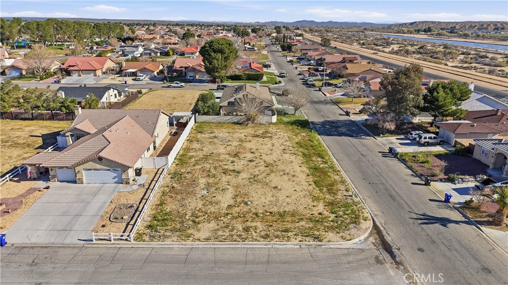 14802 Shenandoah Property Photo 7