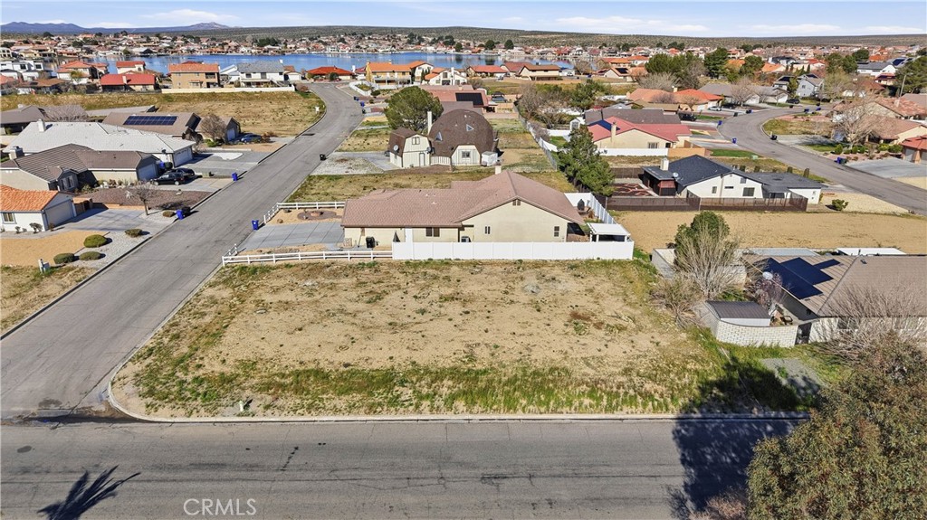 14802 Shenandoah Property Photo 9