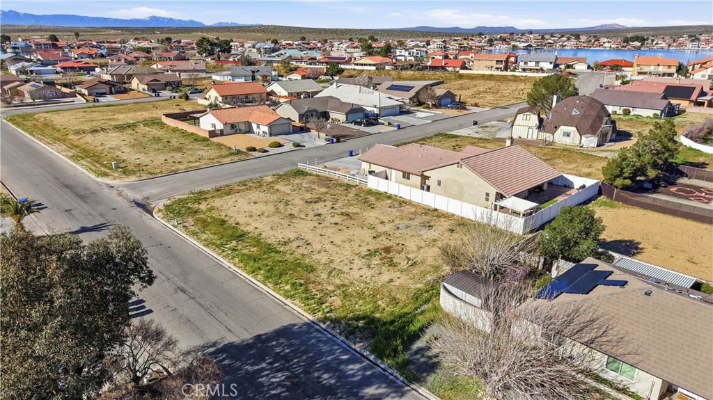 14802 Shenandoah Property Photo 10
