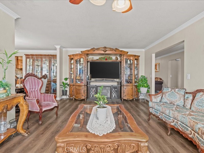 12848 Autumn Leaves Property Photo 2