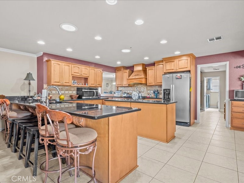 12848 Autumn Leaves Property Photo 6