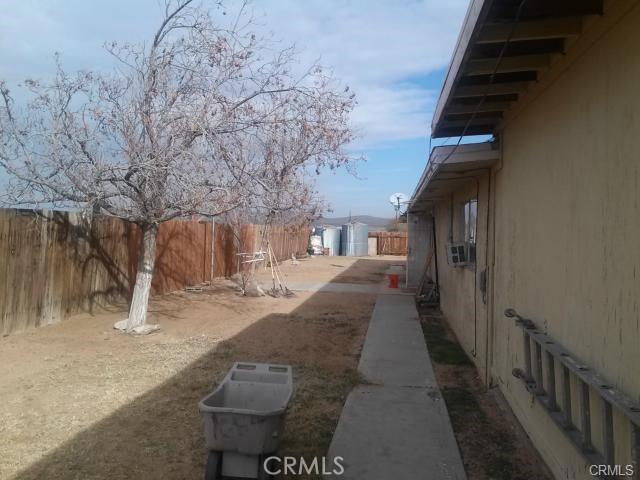 21281 Park Property Photo 2
