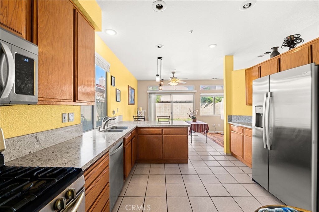 15424 Tobarra Property Photo 7