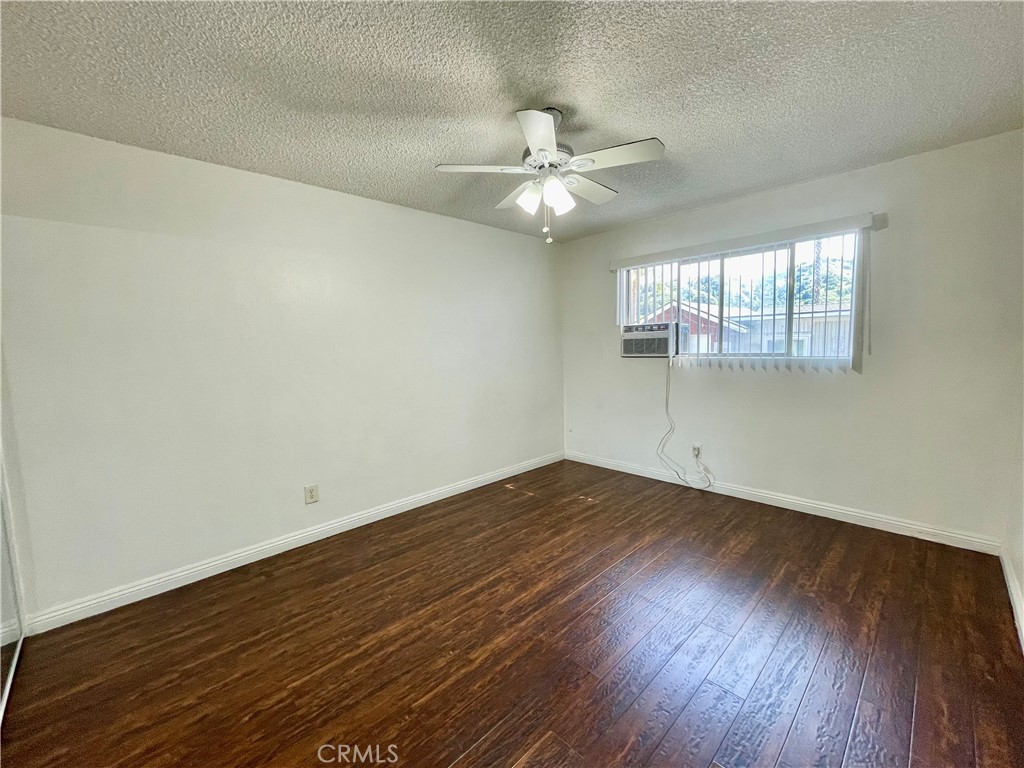 935 E Route 66 Property Photo 7