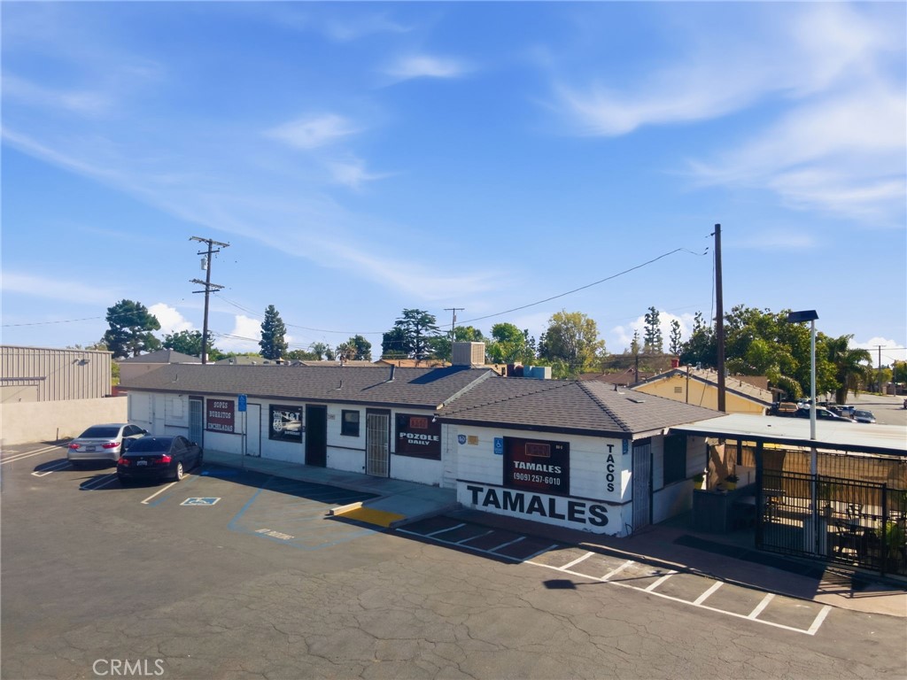 8111 Foothill Boulevard Property Photo 6