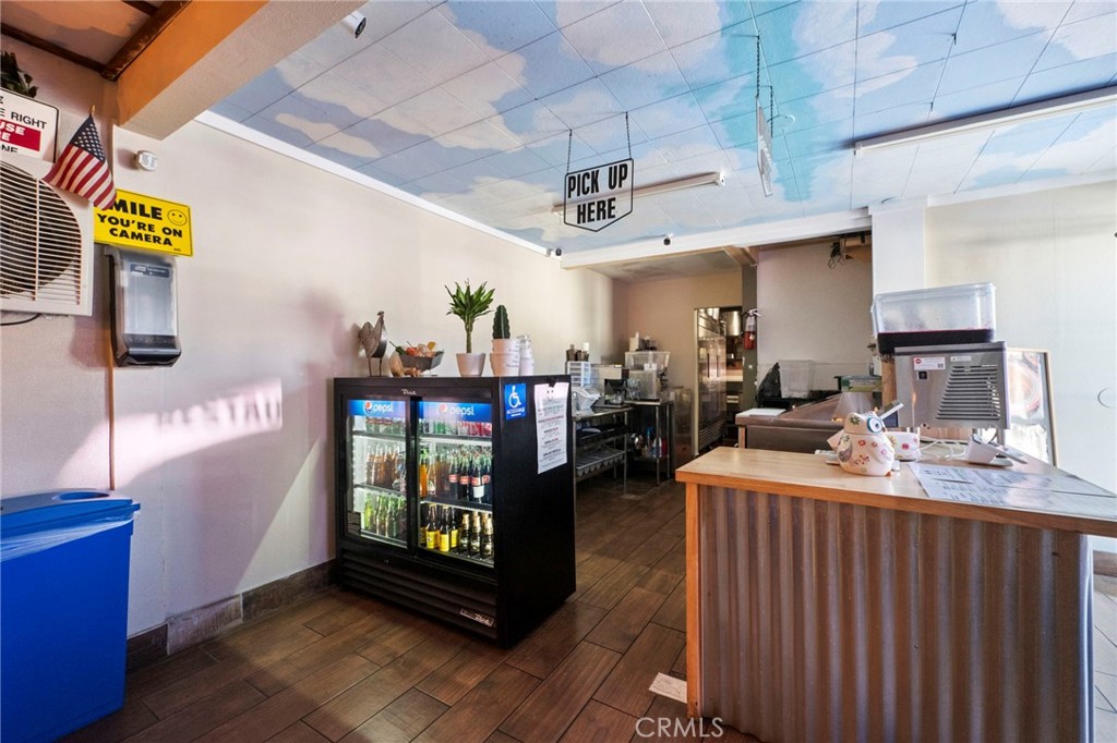 8111 Foothill Boulevard Property Photo 15