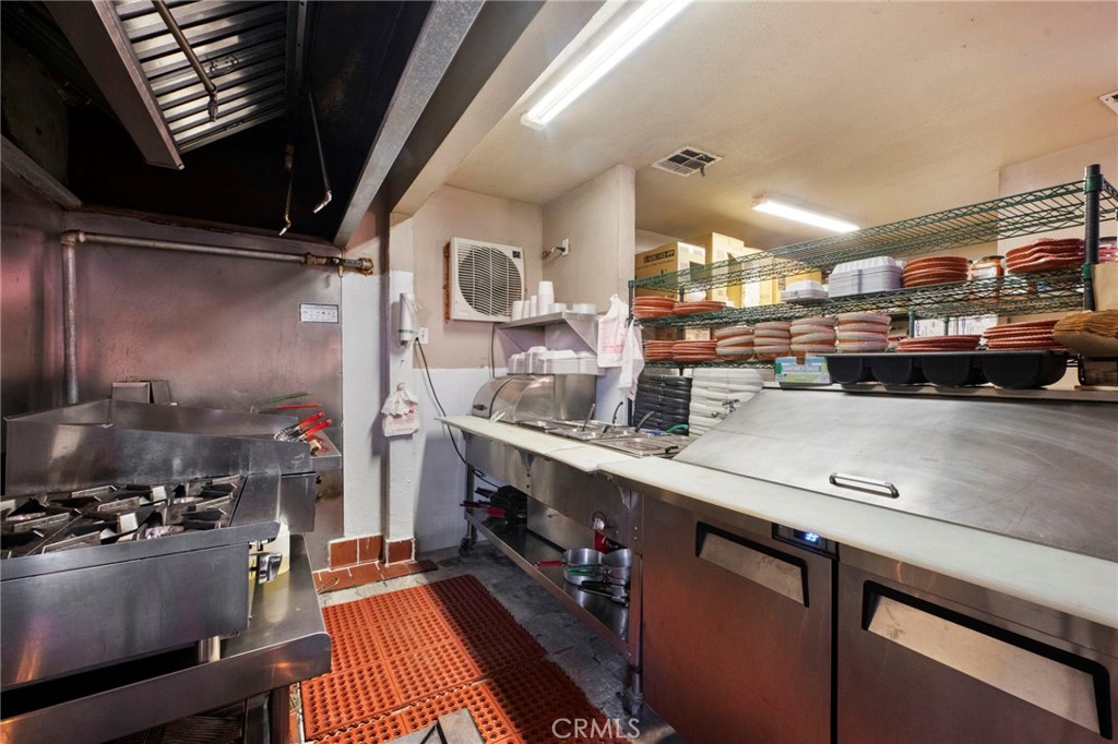 8111 Foothill Boulevard Property Photo 31