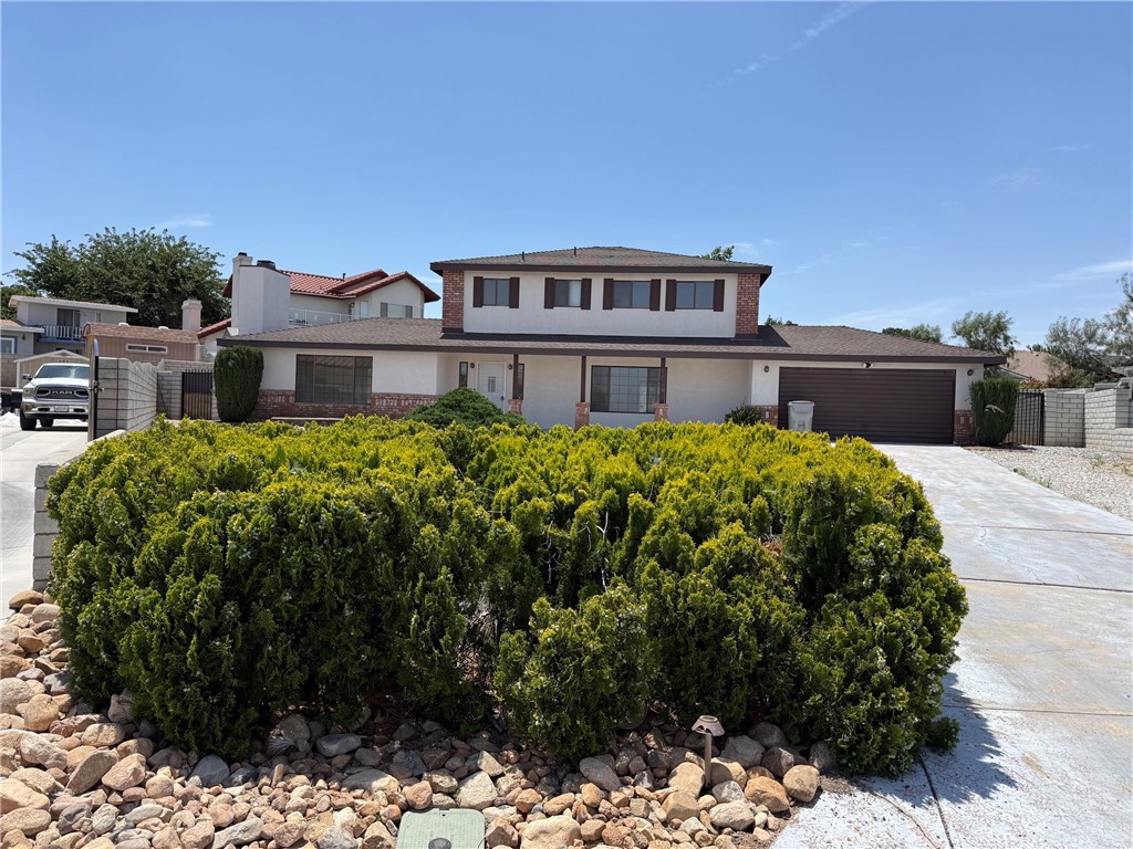12780 Amberwood Property Photo 1