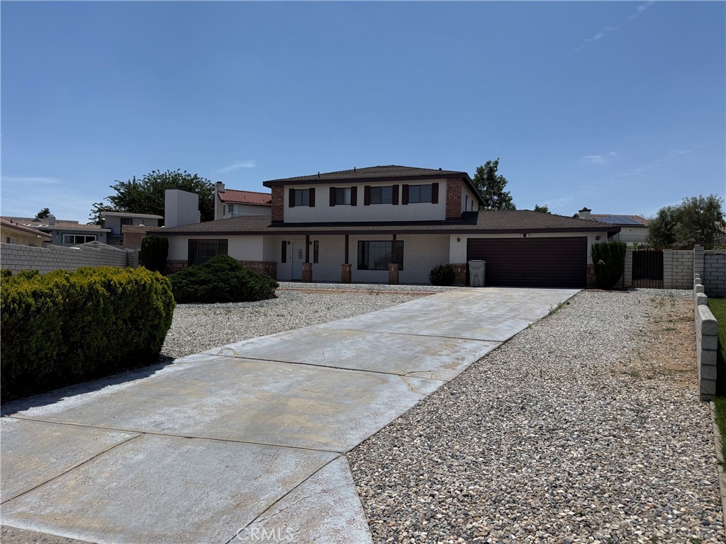 12780 Amberwood Property Photo 3