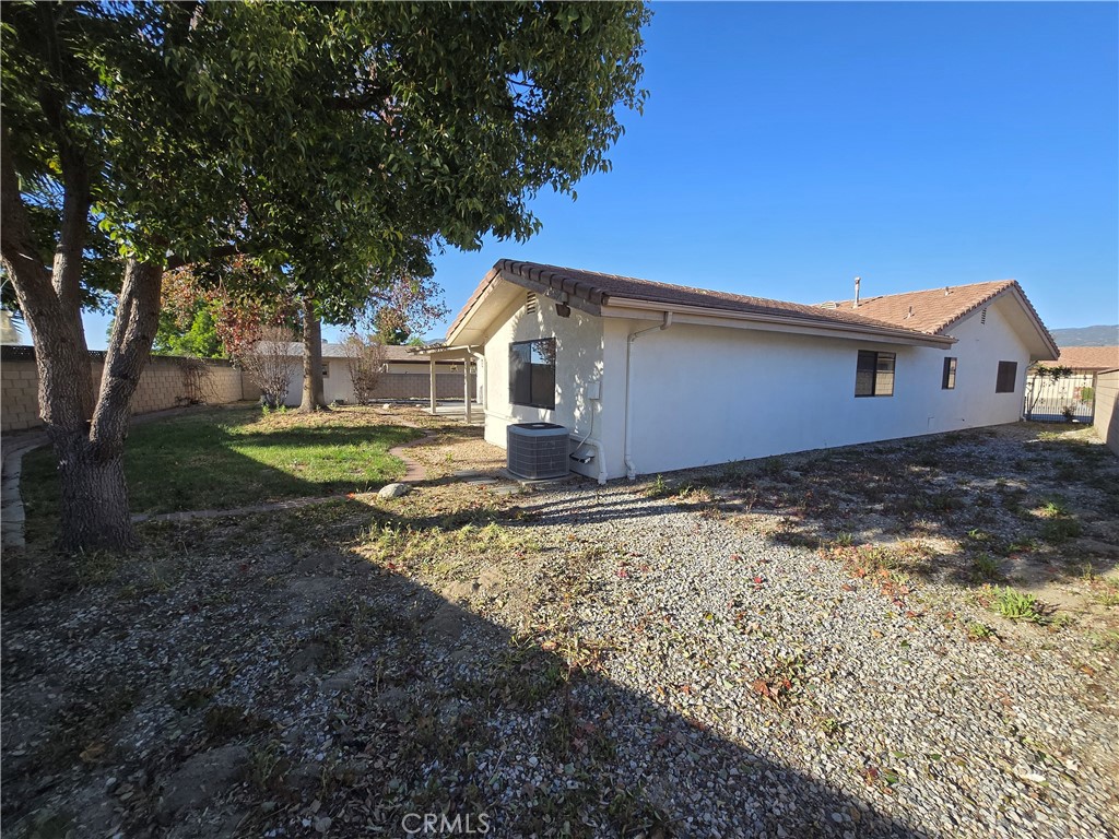 727 Chardonnay Place Property Photo 27