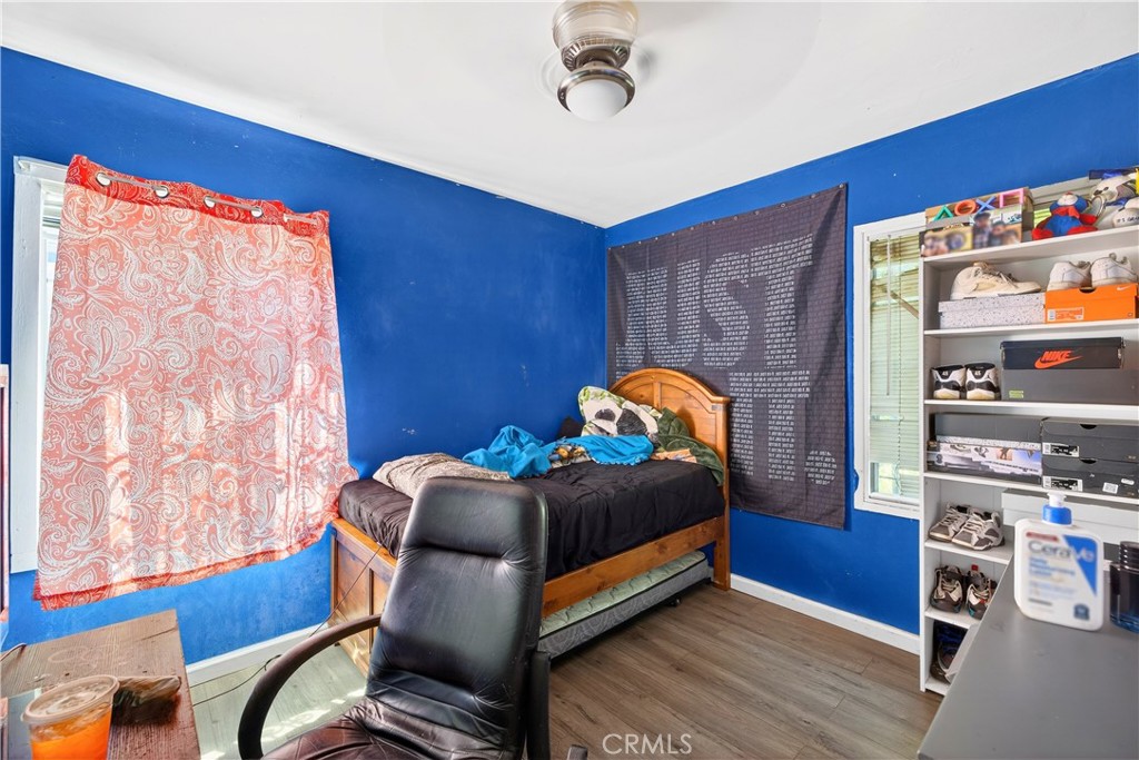 705 S Thorson Avenue Property Photo 10
