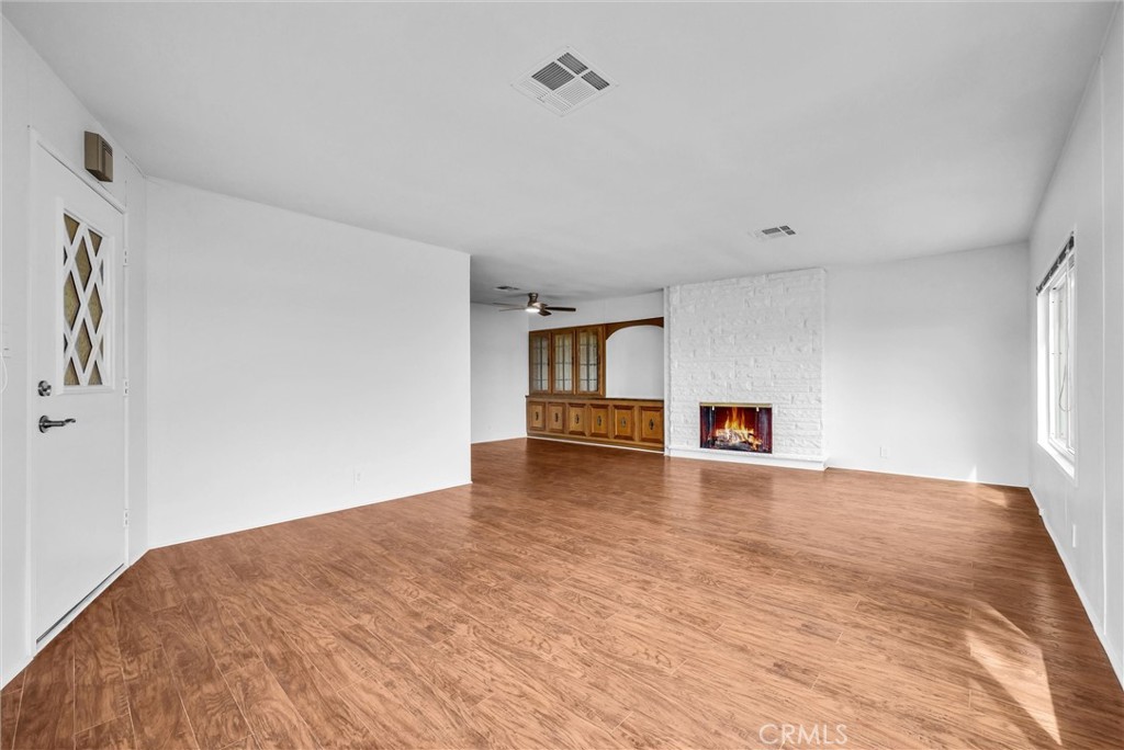 10210 Base Line 253 Property Photo 4