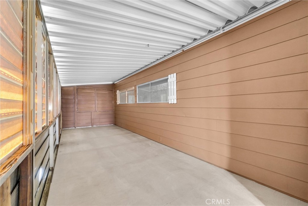 10210 Base Line 253 Property Photo 32