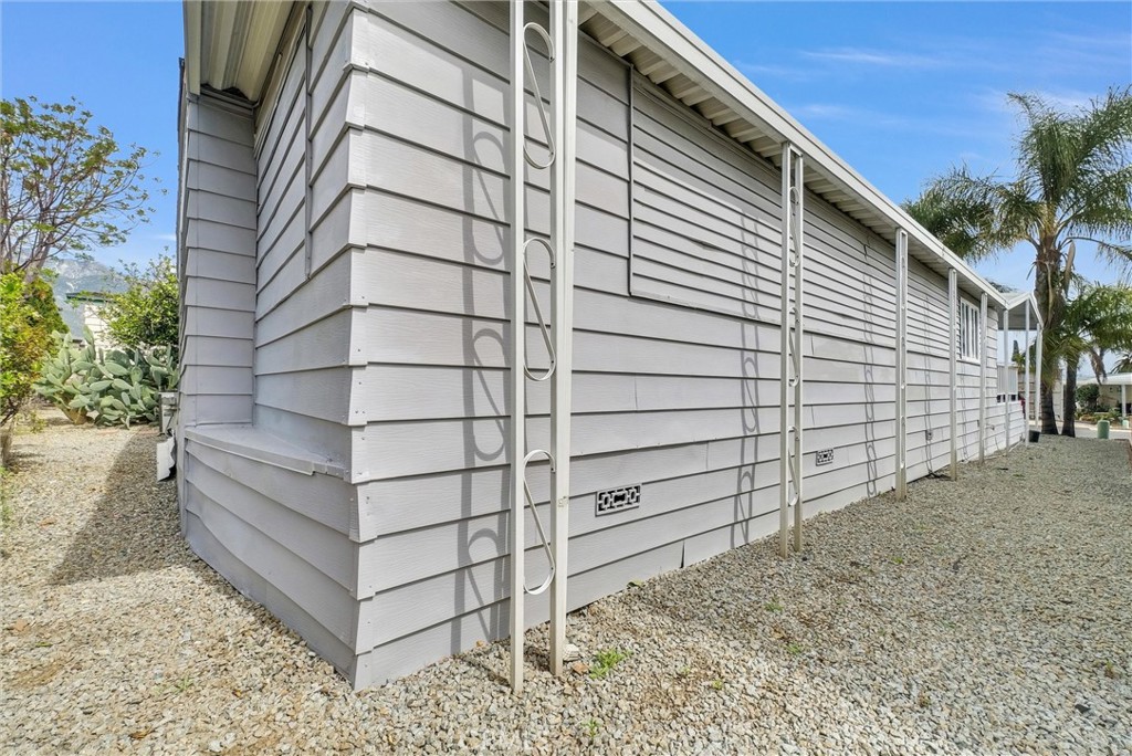 10210 Base Line 253 Property Photo 39
