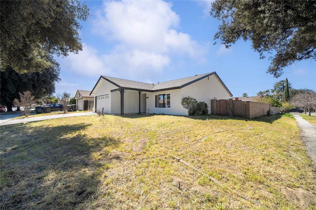 917 Renee Property Photo 2
