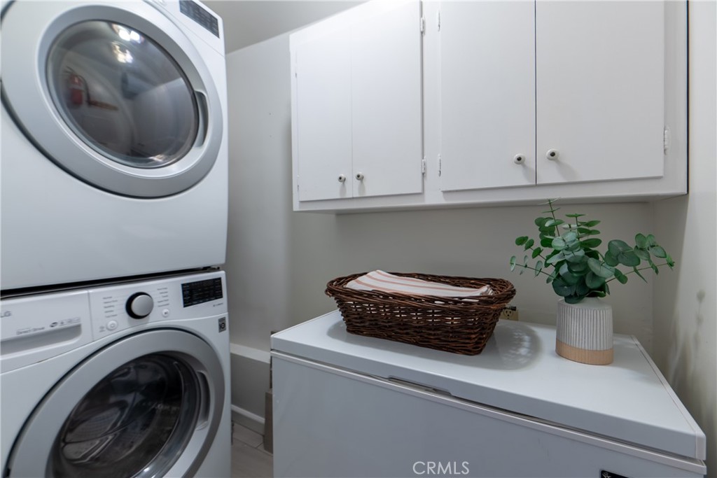 11064 Plainview Property Photo 24