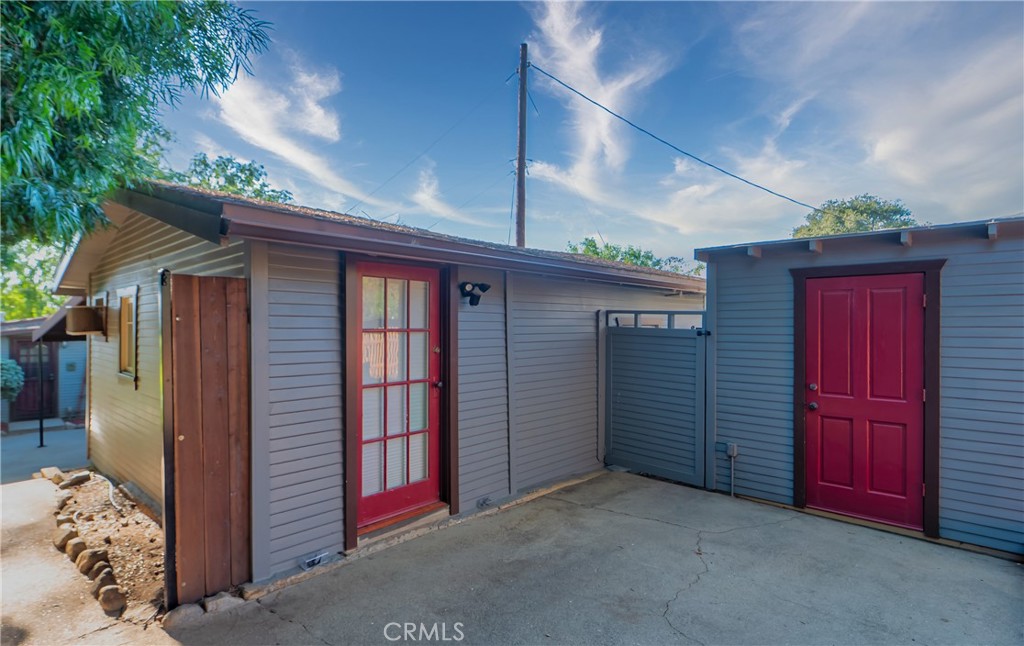 11064 Plainview Property Photo 34