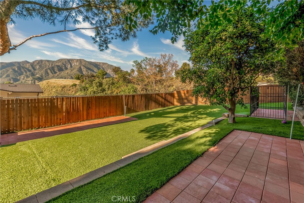 11064 Plainview Property Photo 36