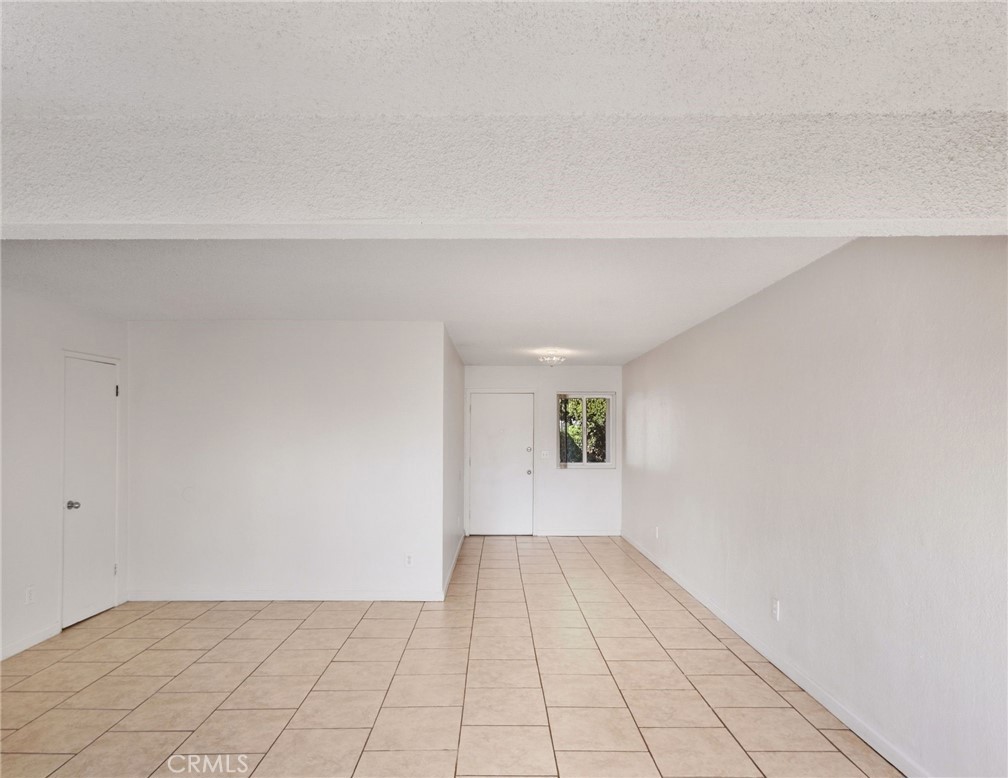 2032 W Linden Property Photo 58