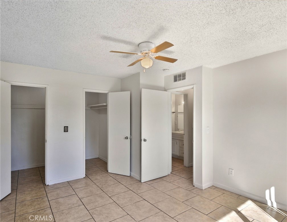 2032 W Linden Property Photo 60
