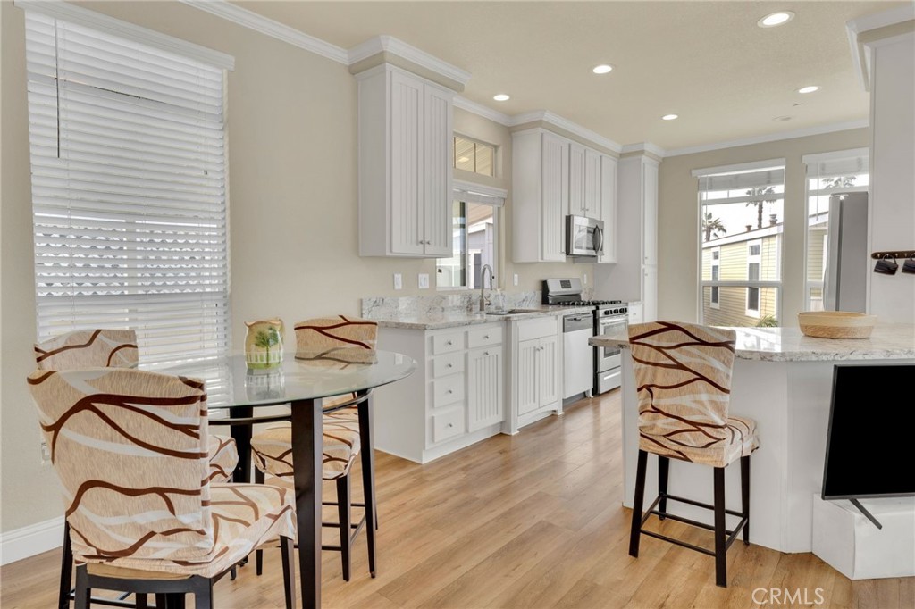 106 Pacific Property Photo 5