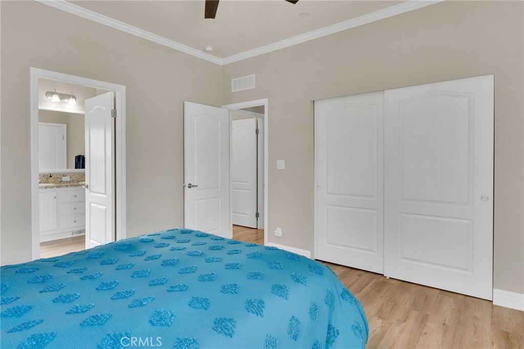 106 Pacific Property Photo 15