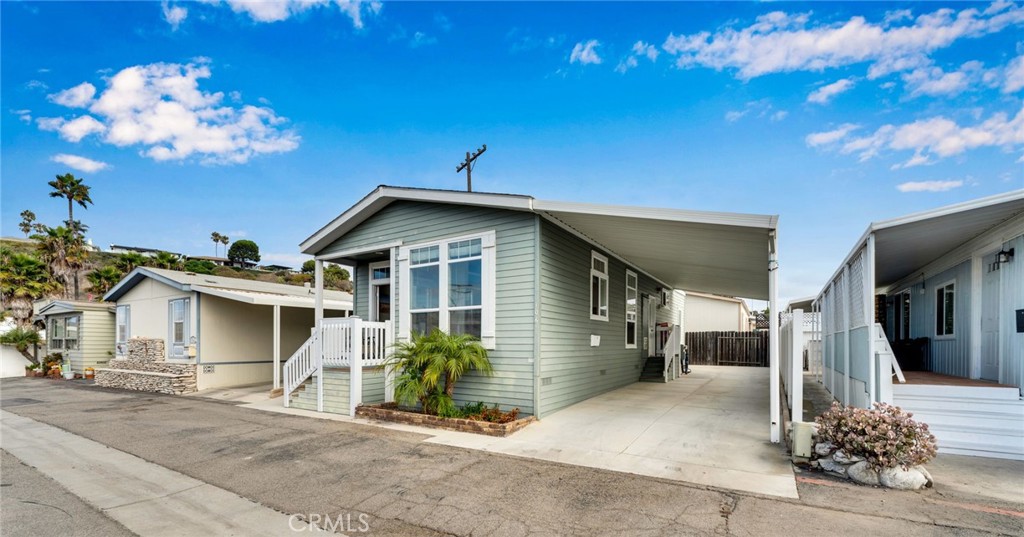 106 Pacific Property Photo 27