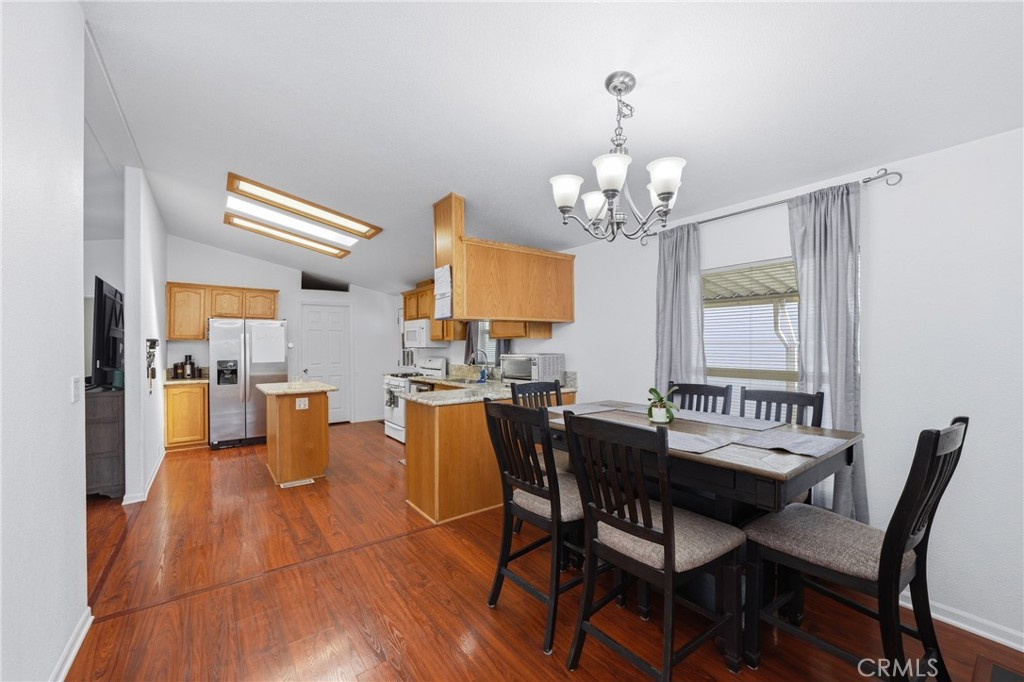 17225 Valley 69w Property Photo 9