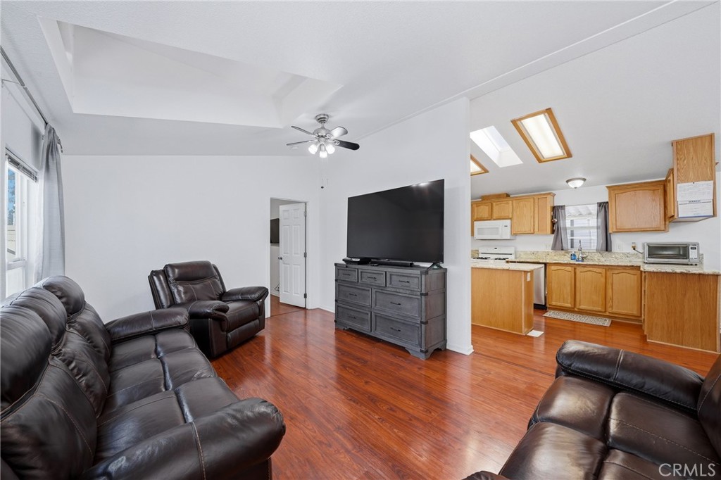 17225 Valley 69w Property Photo 11