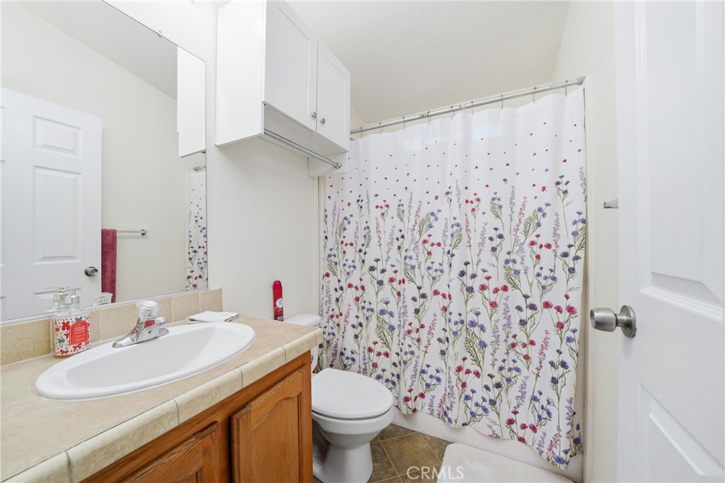 17225 Valley 69w Property Photo 26