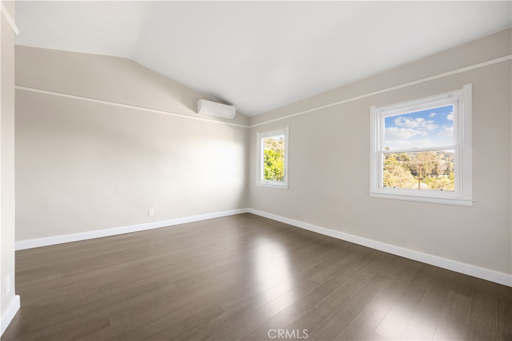 1620 Ina Drive Property Photo 8
