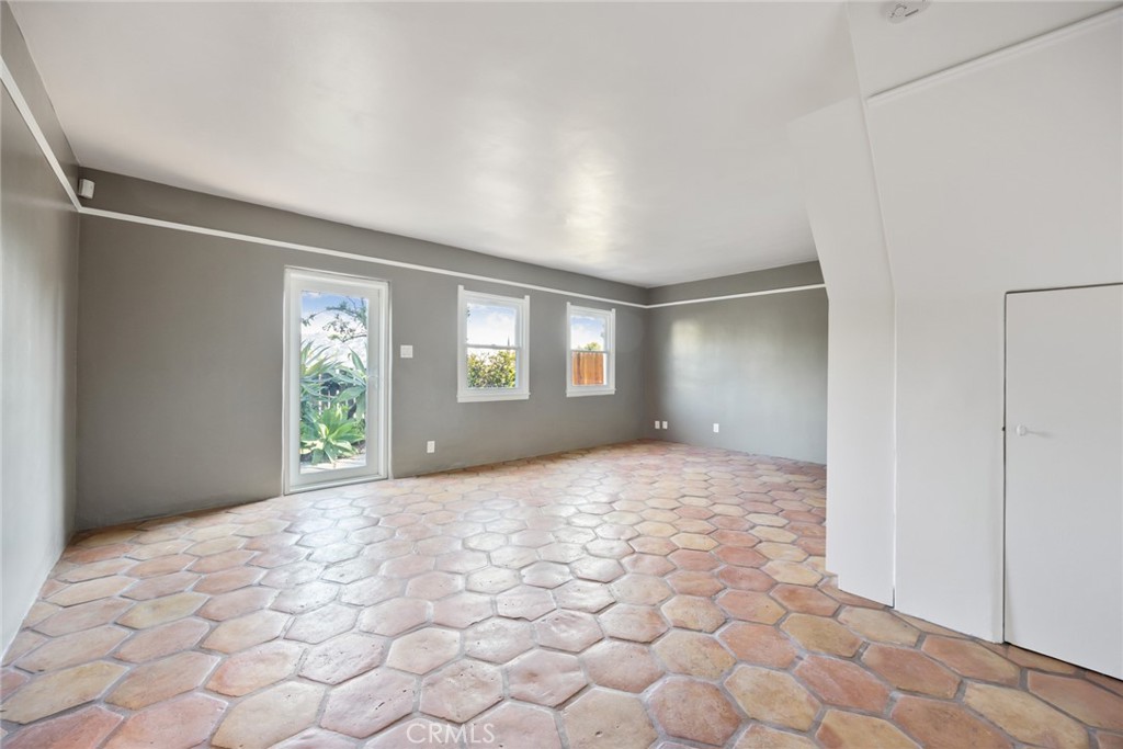 1620 Ina Drive Property Photo 13