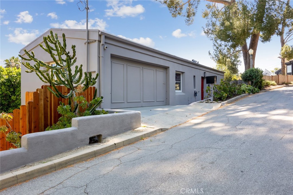 1620 Ina Drive Property Photo 40