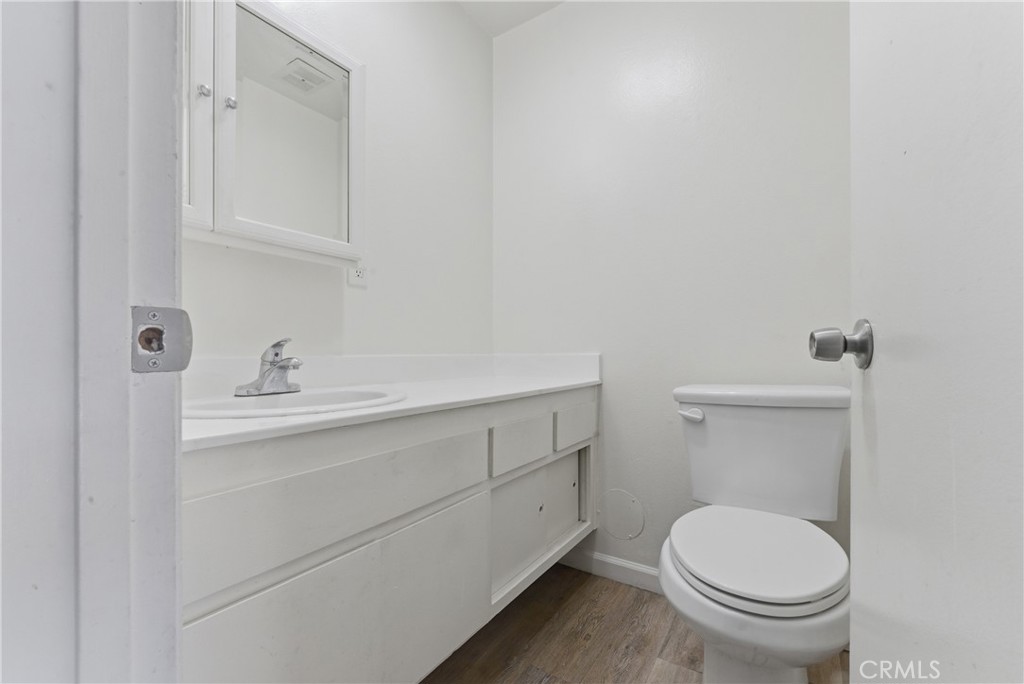 7085 Fulton Property Photo 8