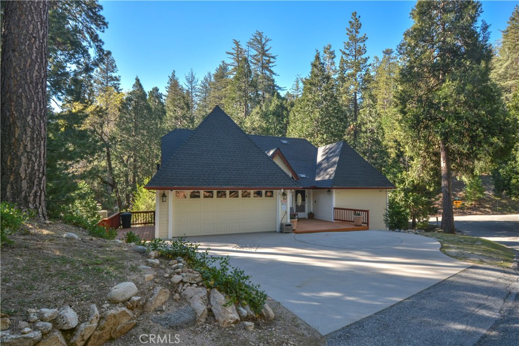 145 Birchwood Property Photo 2