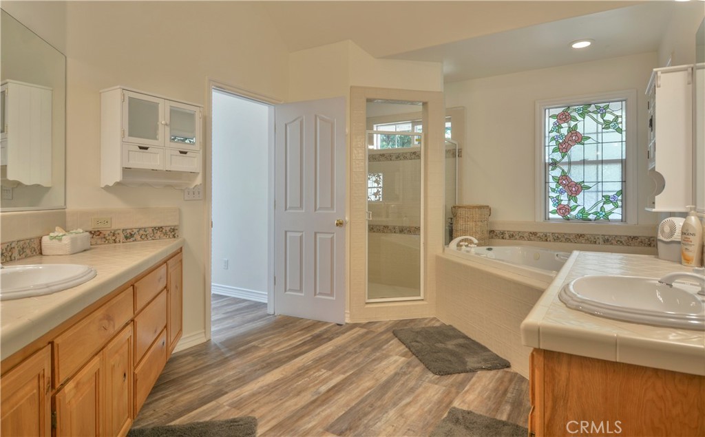145 Birchwood Property Photo 12