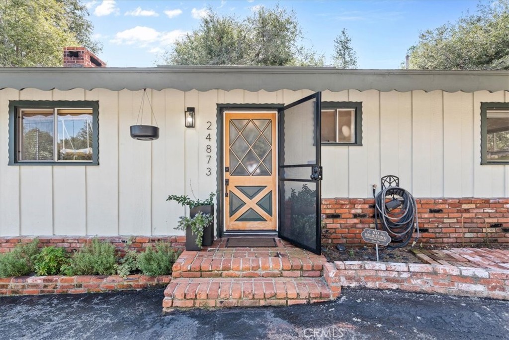 24873 Edelweiss Property Photo 4