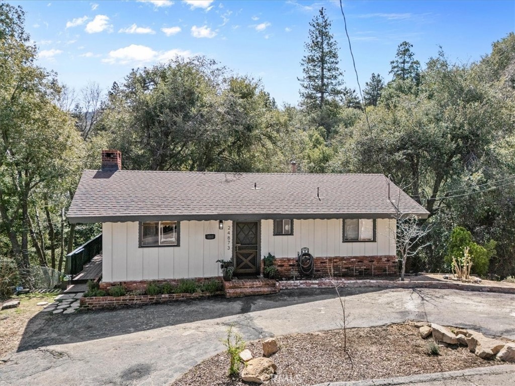 24873 Edelweiss Property Photo 28