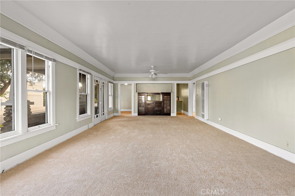 505 N 8th Avenue Property Photo 8