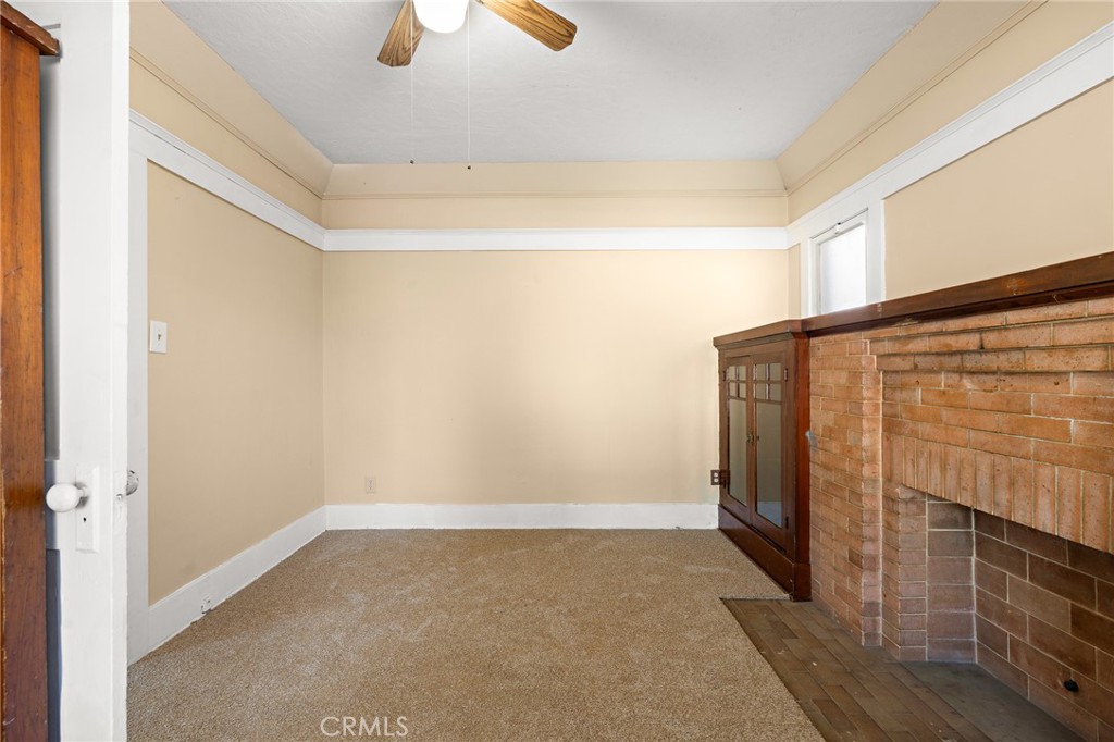 505 N 8th Avenue Property Photo 24