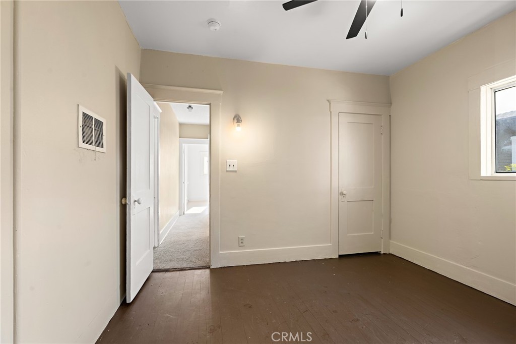 505 N 8th Avenue Property Photo 25