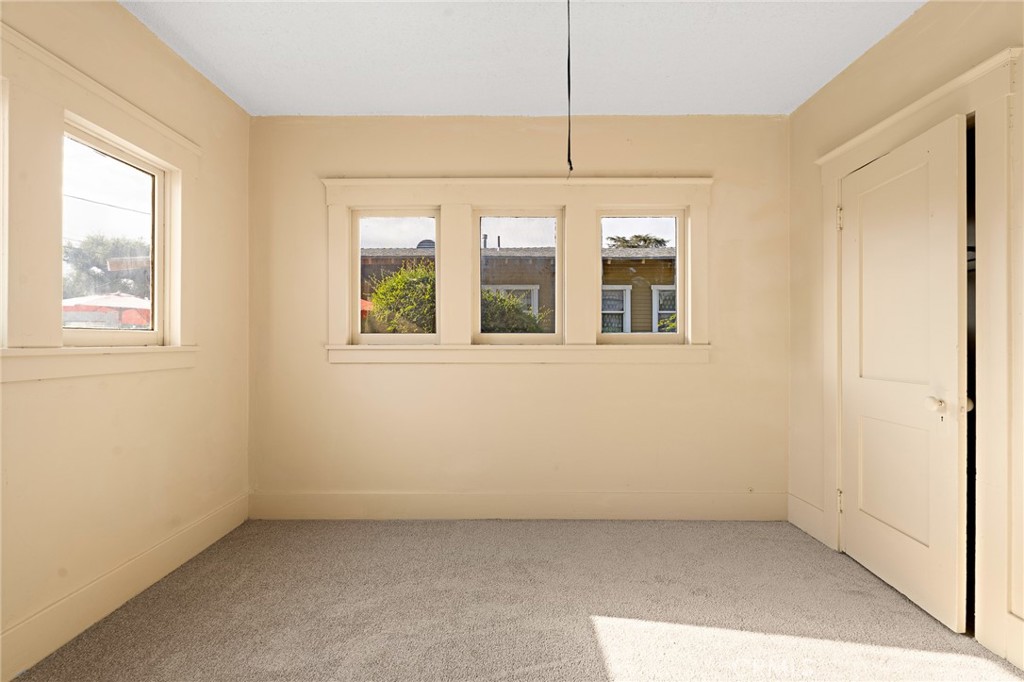 505 N 8th Avenue Property Photo 27